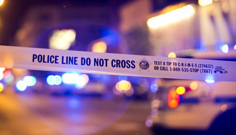 1 killed, 1 wounded in Chicago Lawn shooting