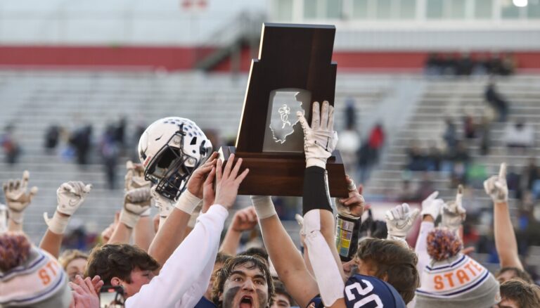 2024 IHSA state football playoff pairings and scores