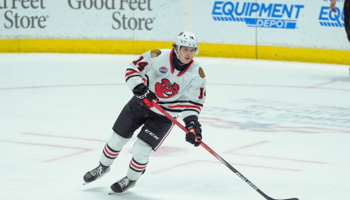 Blackhawks prospect Kevin Korchinski rediscovering his bold style in AHL