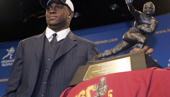 College football's Heisman Trophy should once again require 'integrity' by players