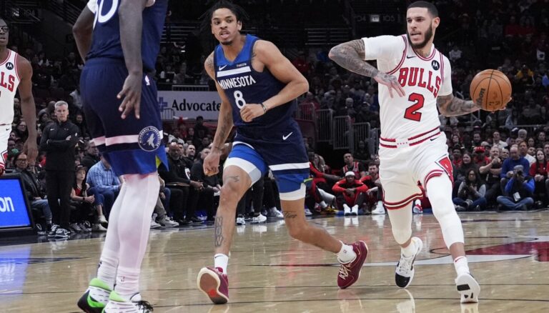 Lonzo Ball brings playmaking and defensive disruption back to Bulls lineup