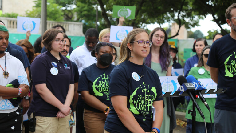 Shedd workers approve union - Chicago Reader