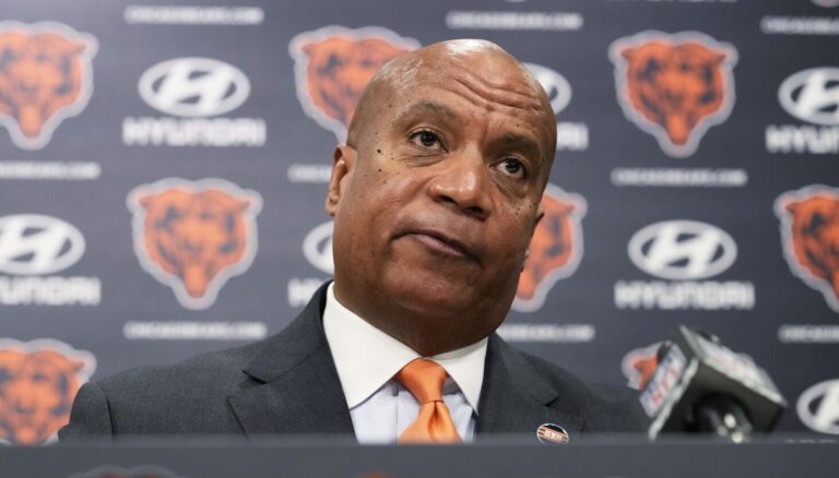 1st-and-10: Bears president Kevin Warren's confidence rings hollow