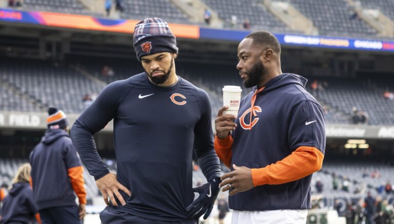 Bears interim coach Thomas Brown to remain offensive play caller for QB Caleb Williams