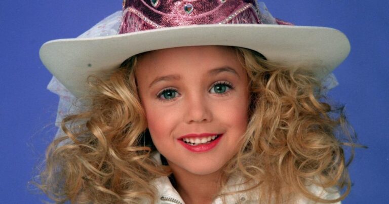 Can the murder of JonBenét Ramsey be solved by 7 items of evidence?