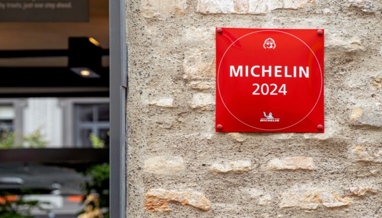 Chicago restaurant Carino garners its first Michelin star