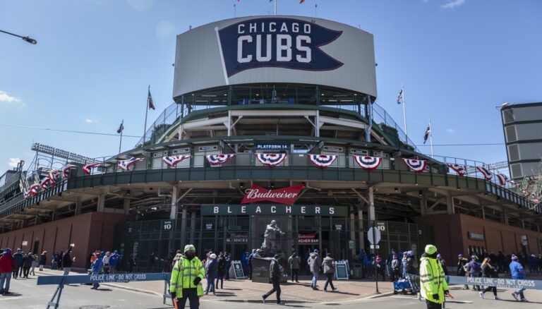 Cubs hiring Yankees minor-league coach Jose Javier as first base coach